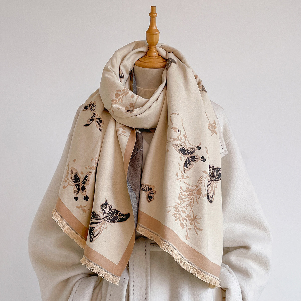 Écharpe en imitation cachemire - Cashmere Scarf avis et prix