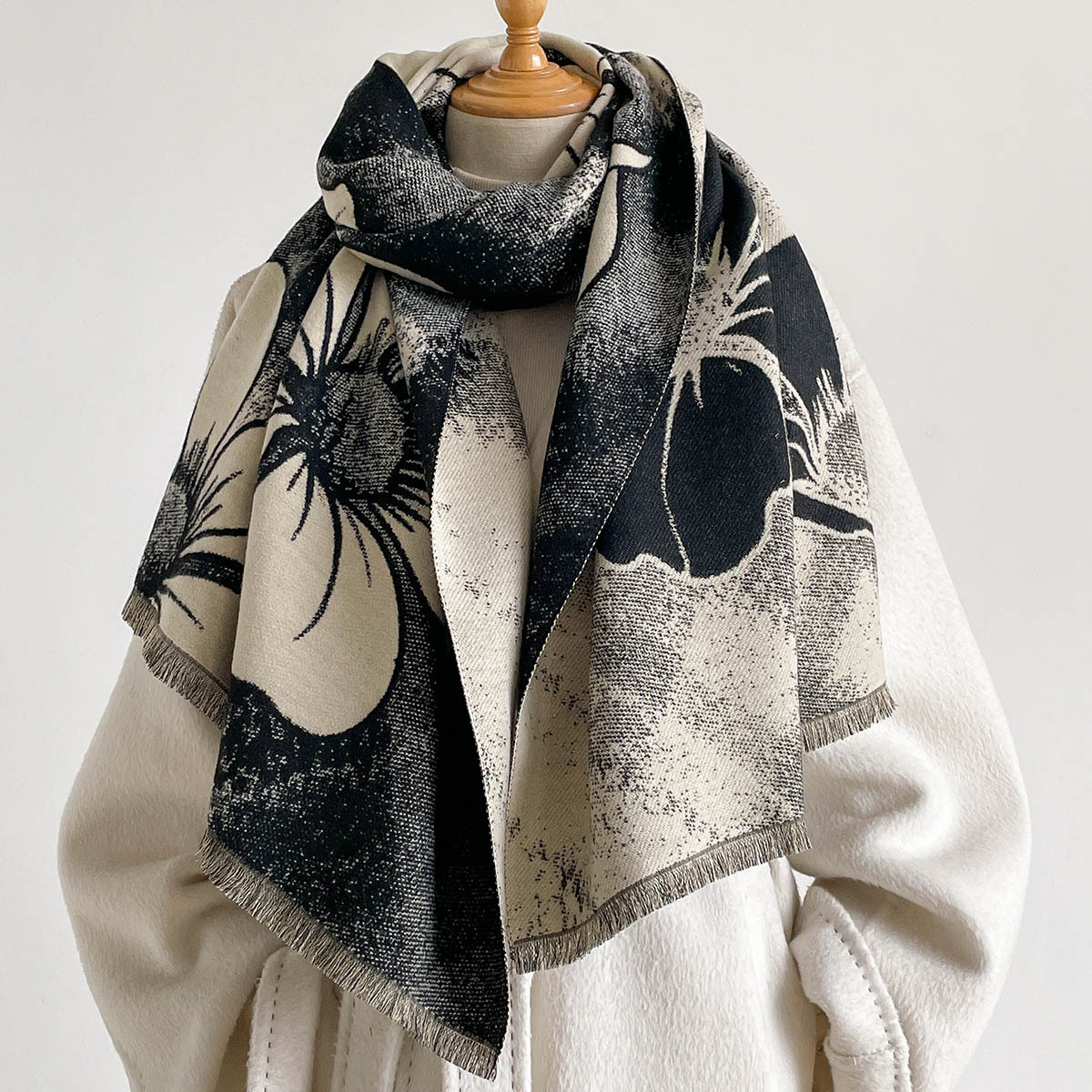 Écharpe en imitation cachemire - Cashmere Scarf avis et prix